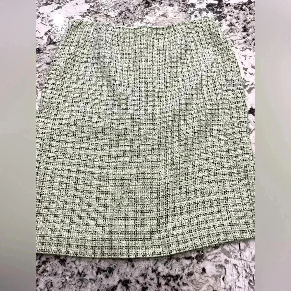 Women’s Nine West tweed size 6 dress skirt‎
